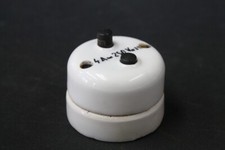 Interruttore In Porcellana Con