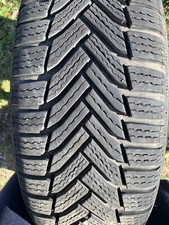 gomme auto 195/65/15 invernali complete di cerchi in acciaio. Praticamente nuove