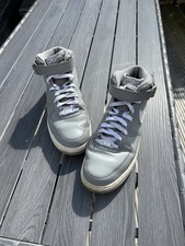 Cinghie e lacci grigi Nike Air