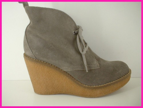 Saldi scarpe con - 50%,