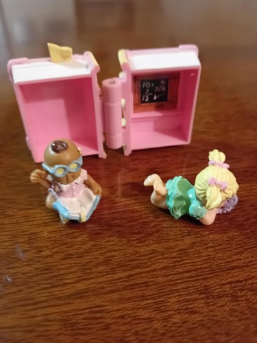 Mimi goo goos - &,