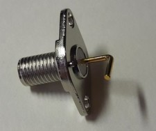 TH-D74 CONECTOR ANTENA