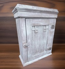 Antico mobiletto porta