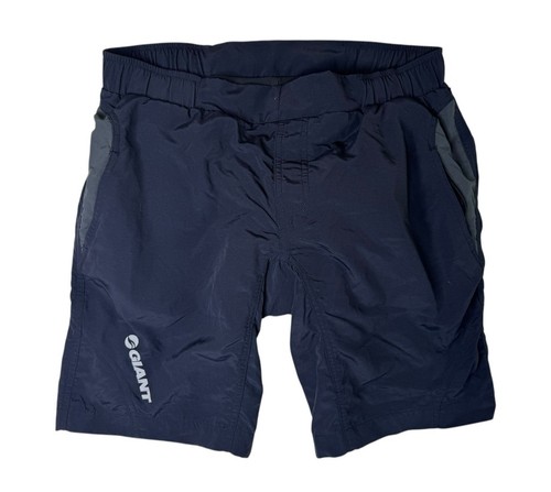Pantaloncini corti giganti