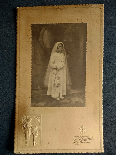 Bambina prima comunione