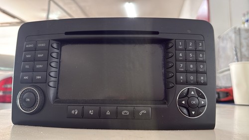 Mercedes w164 radio - mercedes,