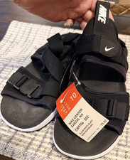 Nike Canyon Sandalo Nero