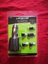 caricatore universale auto