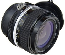 Nikon Ais 28 mm 3,5 Nikkor