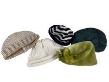Collezione cappelli vestiti