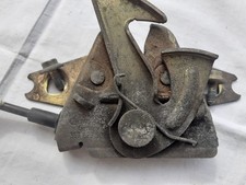 Serratura Capotasto per VOLKSWAGEN Passat Station (1781) GL 1992 [VW357823509] 