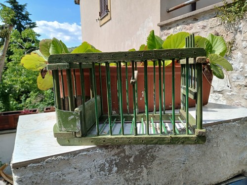 Vecchia gabbia per uccelli - gabbia,