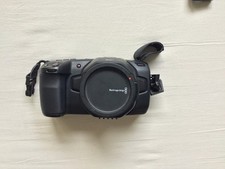 Blackmagic Pocket Cinema Camera 6K + Accessori e custodia