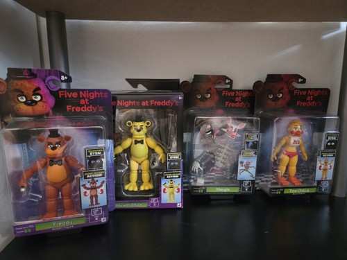 Jazwares world fnaf golden - world,
