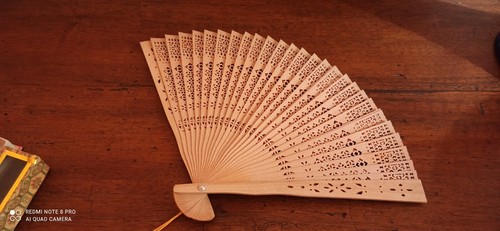 Ventaglio donna legno - ventaglio,