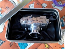 Leica  M3 4MP MINOX digital Camera