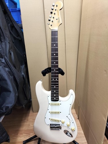 Fender japan stratocaster - fender,