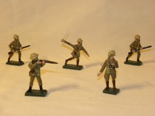 5 FIGURINE COMPOSITION DURSO