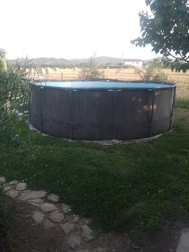 Piscina fuori terra usata - fuori,