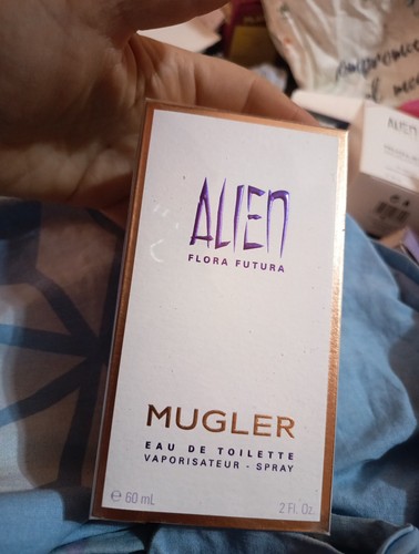 Mugler alien flora futura - flora, for