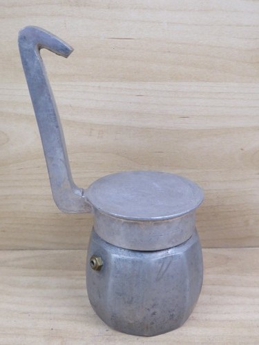Vecchia caffettiera napoletana - vecchia,