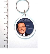 silvio berlusconi frase celebre poveri comunisti portachiavi Santino meme