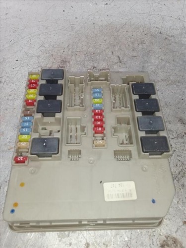 R13f140254 boite fusibles - r13f140254,