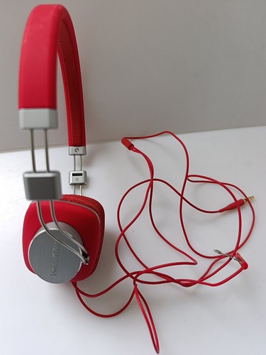 Bowers wilkins p3 - &,