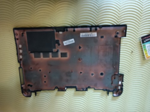Toshiba l50 cover - toshiba,
