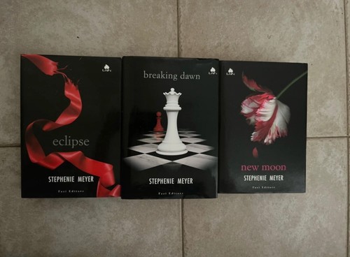 Saga twilight tre - tre, libri