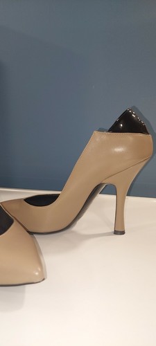 Décolleté donna tacco alto