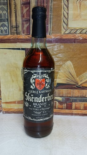Skenderbeu gjergj kastrioti - skenderbeu,