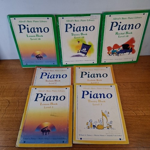 Alfred basic piano - alfred's,
