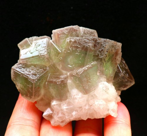 270 gesemplare minerale - 270,9,