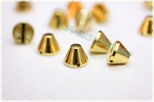 100pz borchie cono - 100pz,