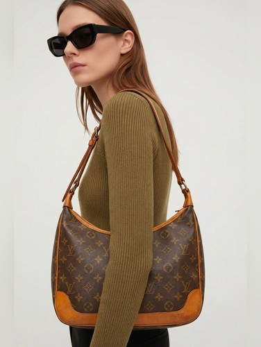 Borsa tracolla louis vuitton - a,