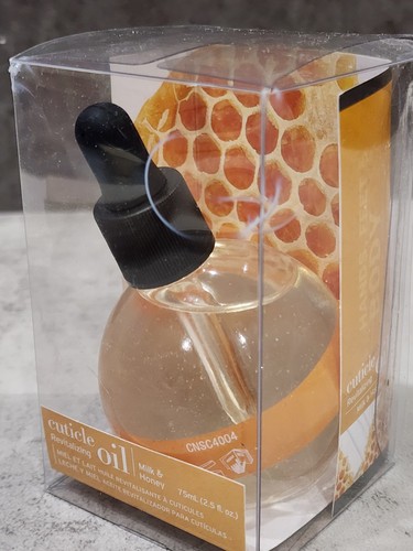 Olio per cuticole