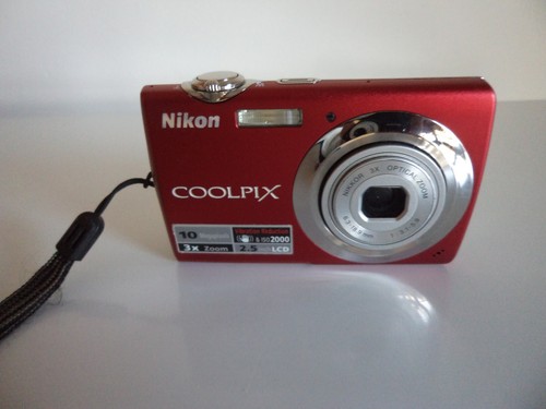 Macchina digitale nikon colpix - nikon,