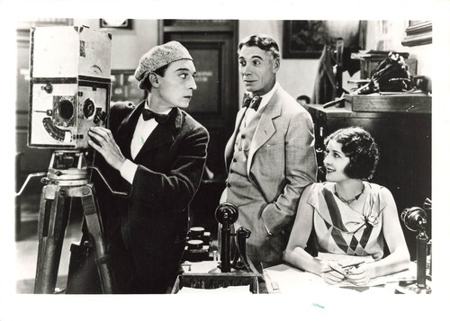 Cameraman buster keaton photo - cameraman,