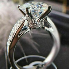 2 Kt Rund Brillant Diamant