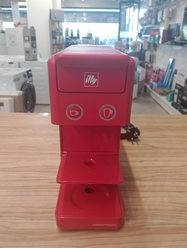 Macchina caffe illy rossa - macchina,