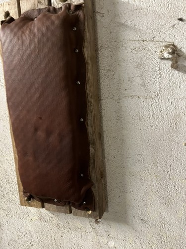 Montaggio parete makiwara - montaggio, a