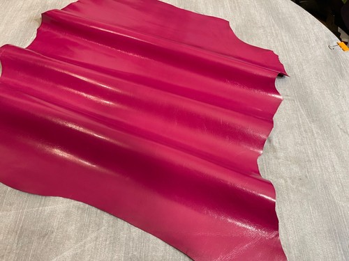 Pelli pelle nasconde rosso - pelli,