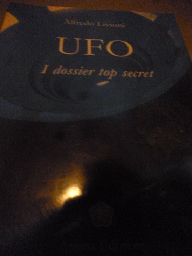 Ufo dossier top secret - i,