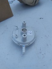 Pressostato Aria Interruttore differenziale caldaia Bosch Junkers 87074060070