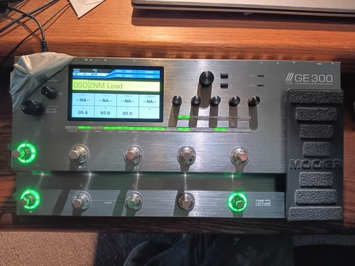 Amplificatore mooer ge300 - amplificatore,