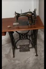 Vecchia Macchina.da cucire Naumann