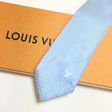 Cravatta Louis Vuitton modello