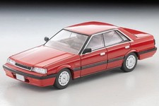 Nissan Skyline 4 porte HT 1800