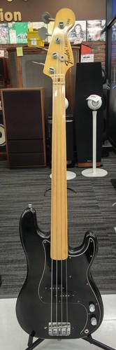 Fender precision bass - fender,